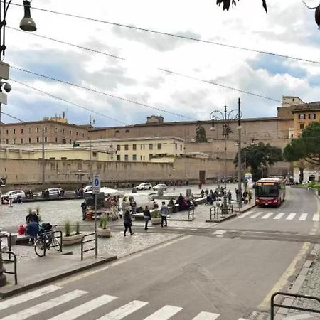 House In The Light Vatican Appartamento Per Vacanze Rome Luaran gambar